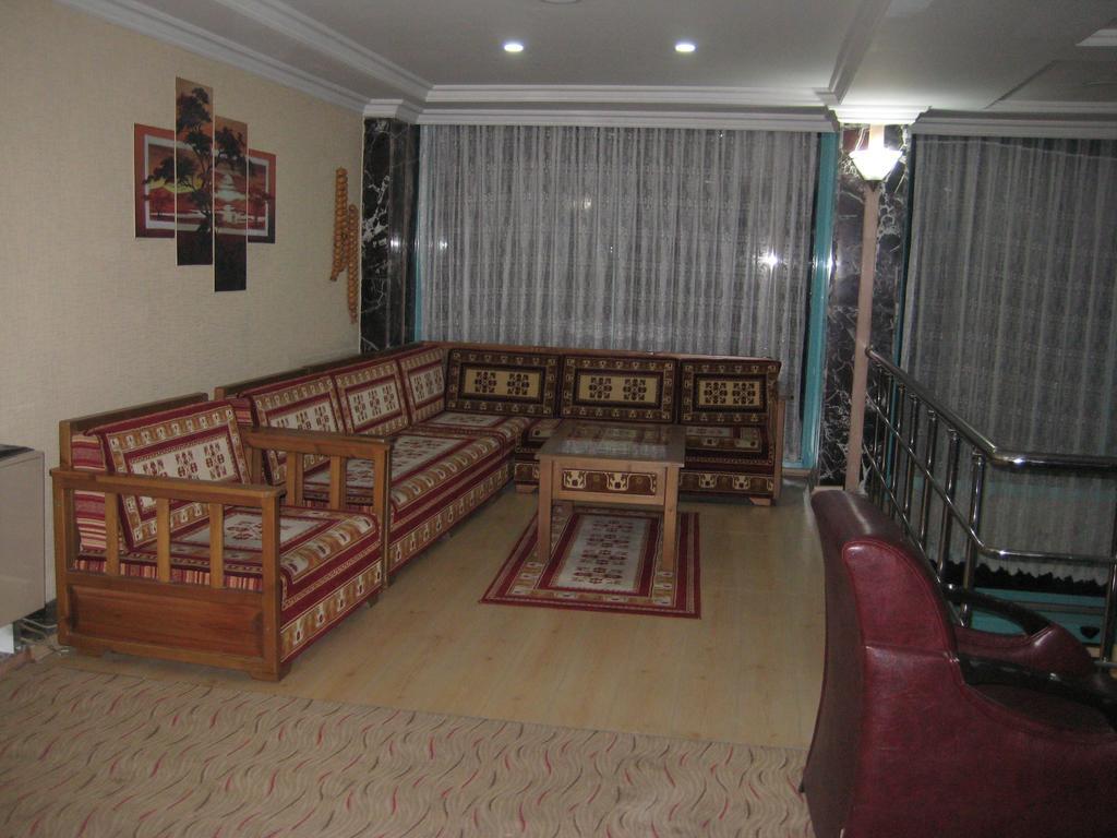 Miroglu Hotel Diyarbakır Buitenkant foto